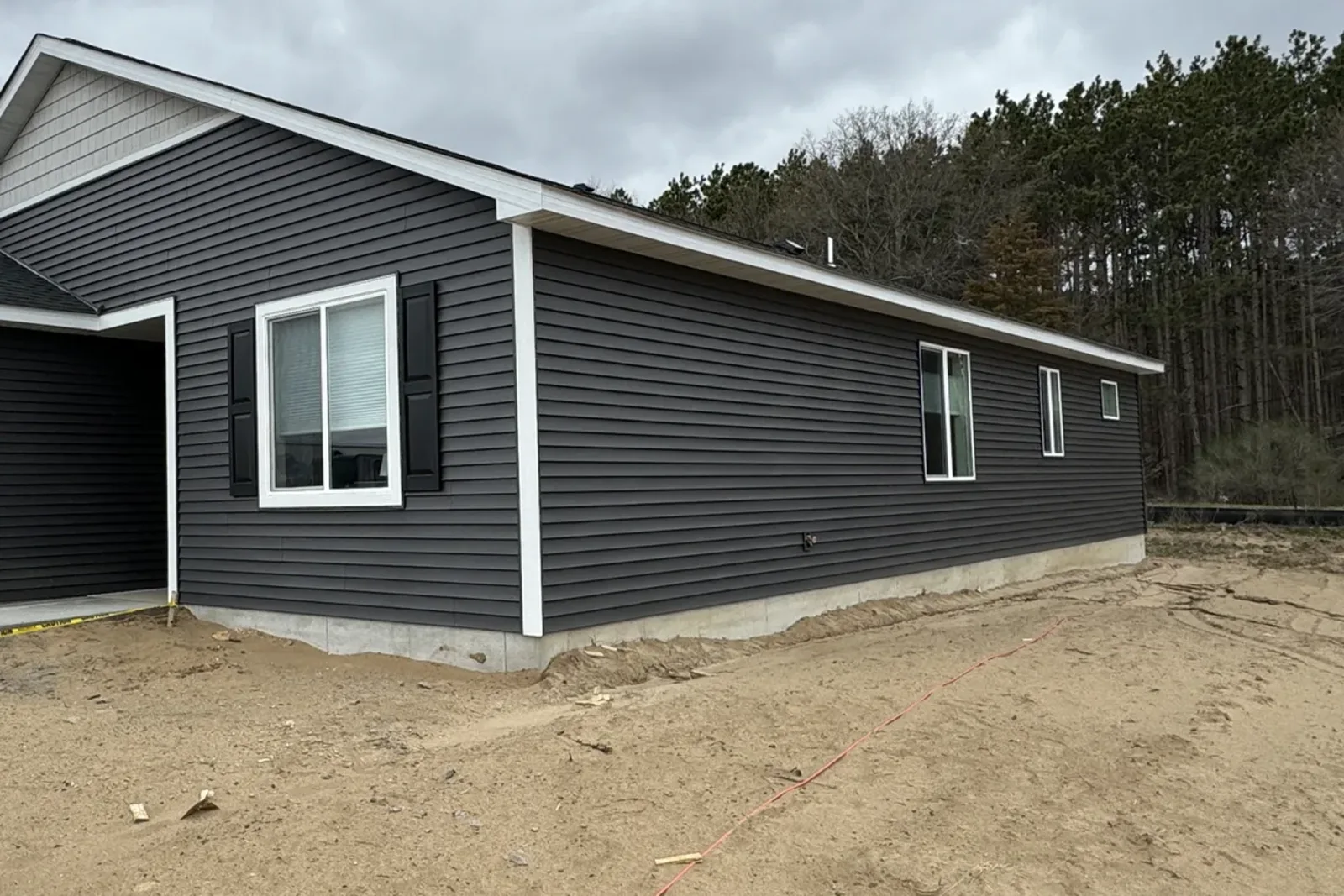 Finished dark siding project